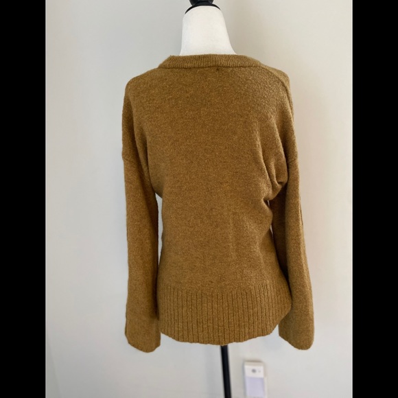 Madewell Yellow Pullover Sweater Buttons wool - Picture 7 of 7